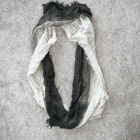 Black & White Ombré Distressed Scarf - Picture 2 of 4